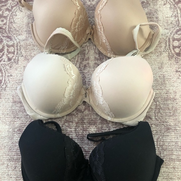 Victoria’s Secret Bras - Picture 2 of 3